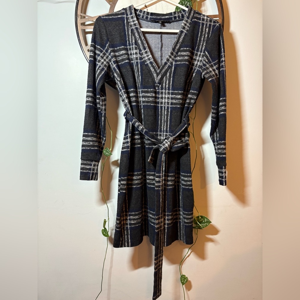 Dynamite Black/white/navy Plaid Long Sleeve belted Dress